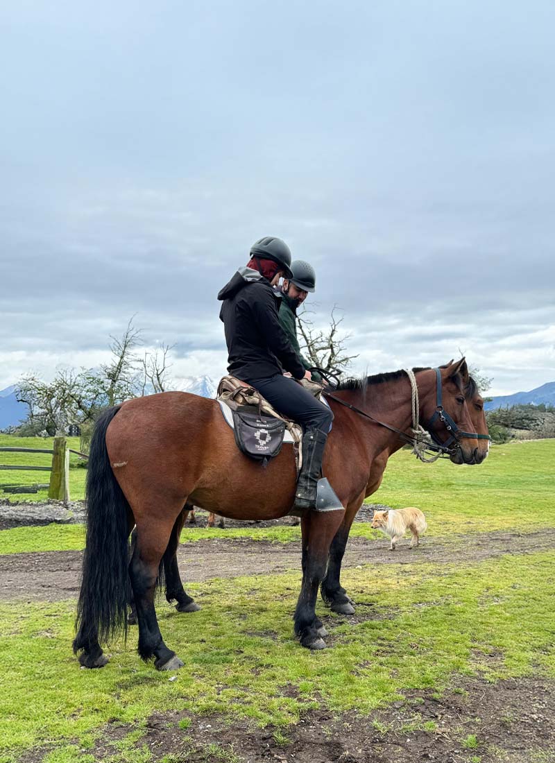 cabalgate_02